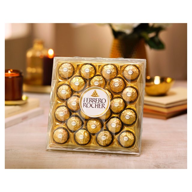 Ferrero Rocher 24 Pieces   300g GOODS M&S   