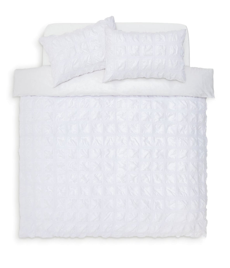 Argos Home Seersucker White Bedding Set for single beds - British product