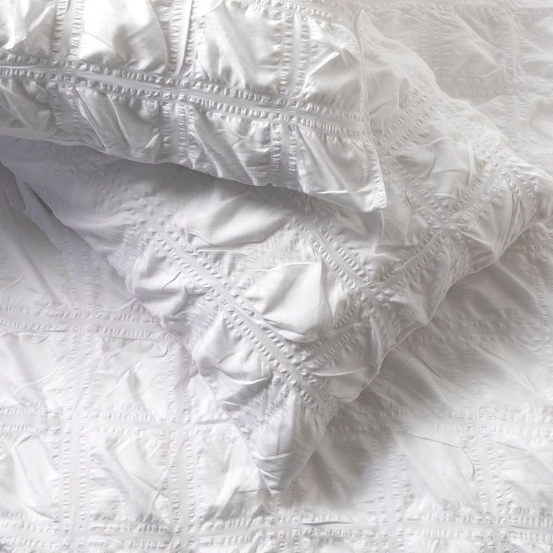 Argos Home Seersucker White Bedding Set for single beds - British product