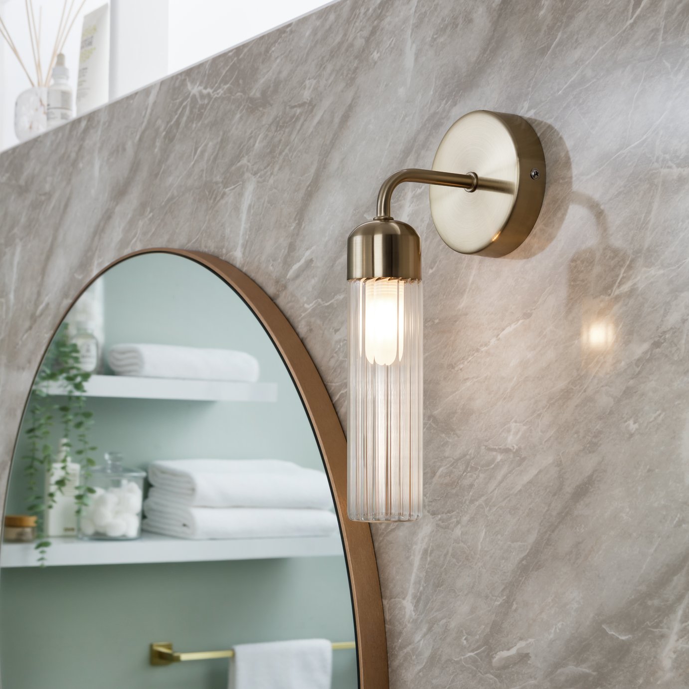 Habitat Gold Ribbed Metal Bathroom Wall Light H28cm W12.5cm, UK version