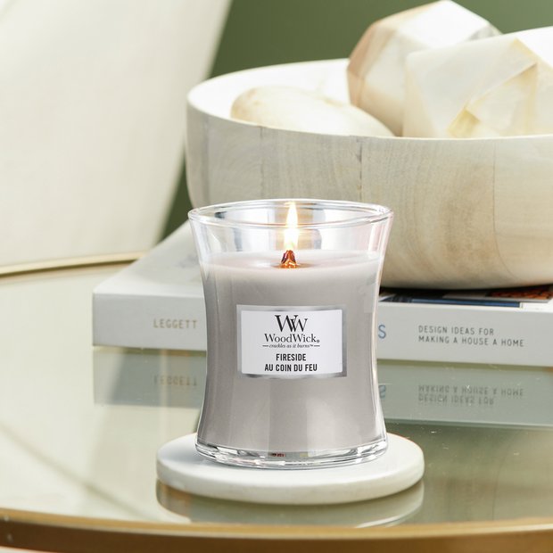 Woodwick Fireside medium jar candle (British brand)