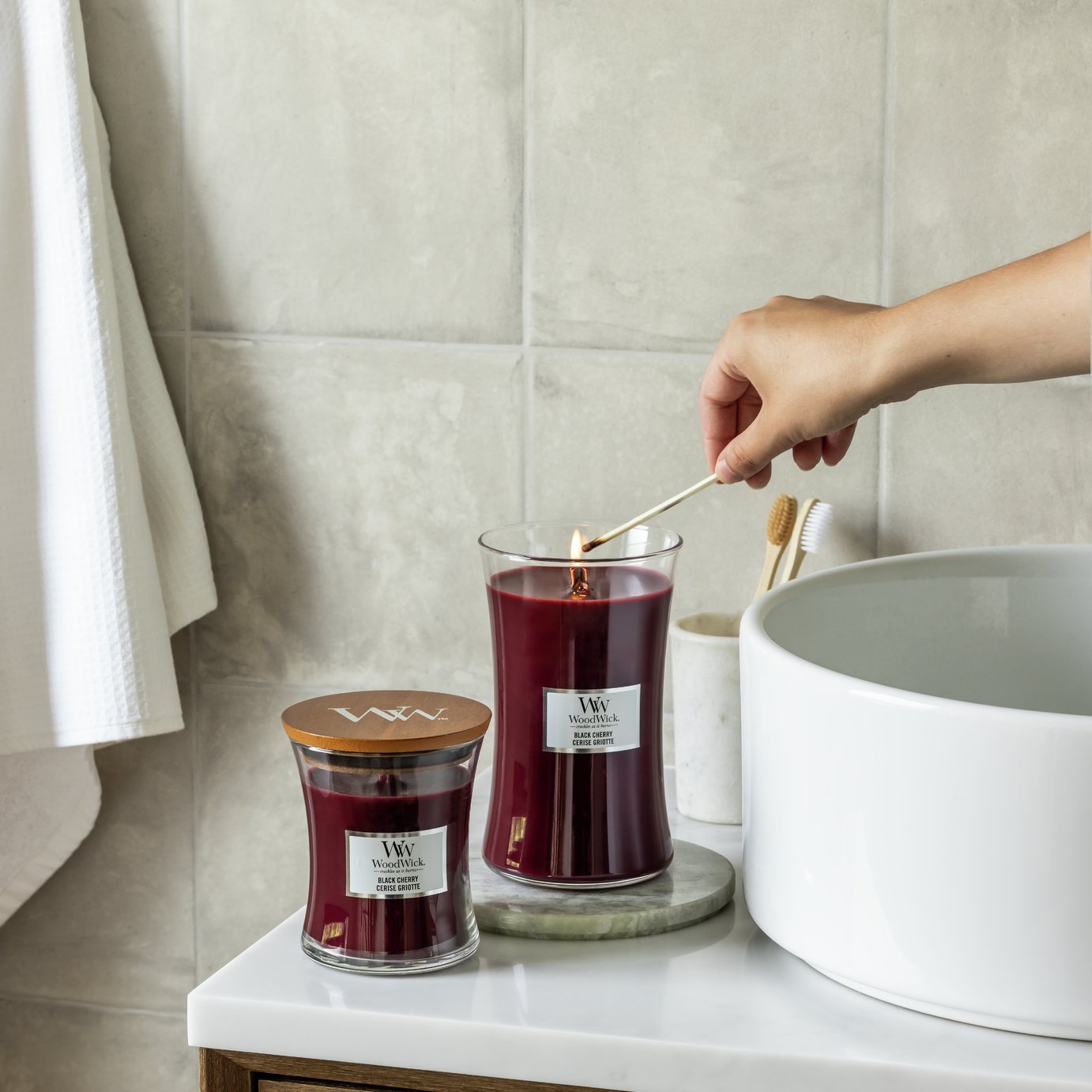 Woodwick Black Cherry Large Jar Candle (British brand)