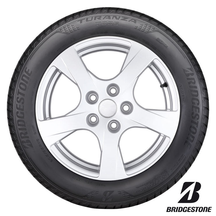 Bridgestone Turanza T005 summer tyre 245/45 R18 - British product