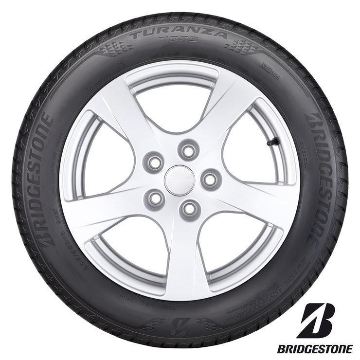 Bridgestone Turanza T005 summer tyre 245/45 R18, UK version