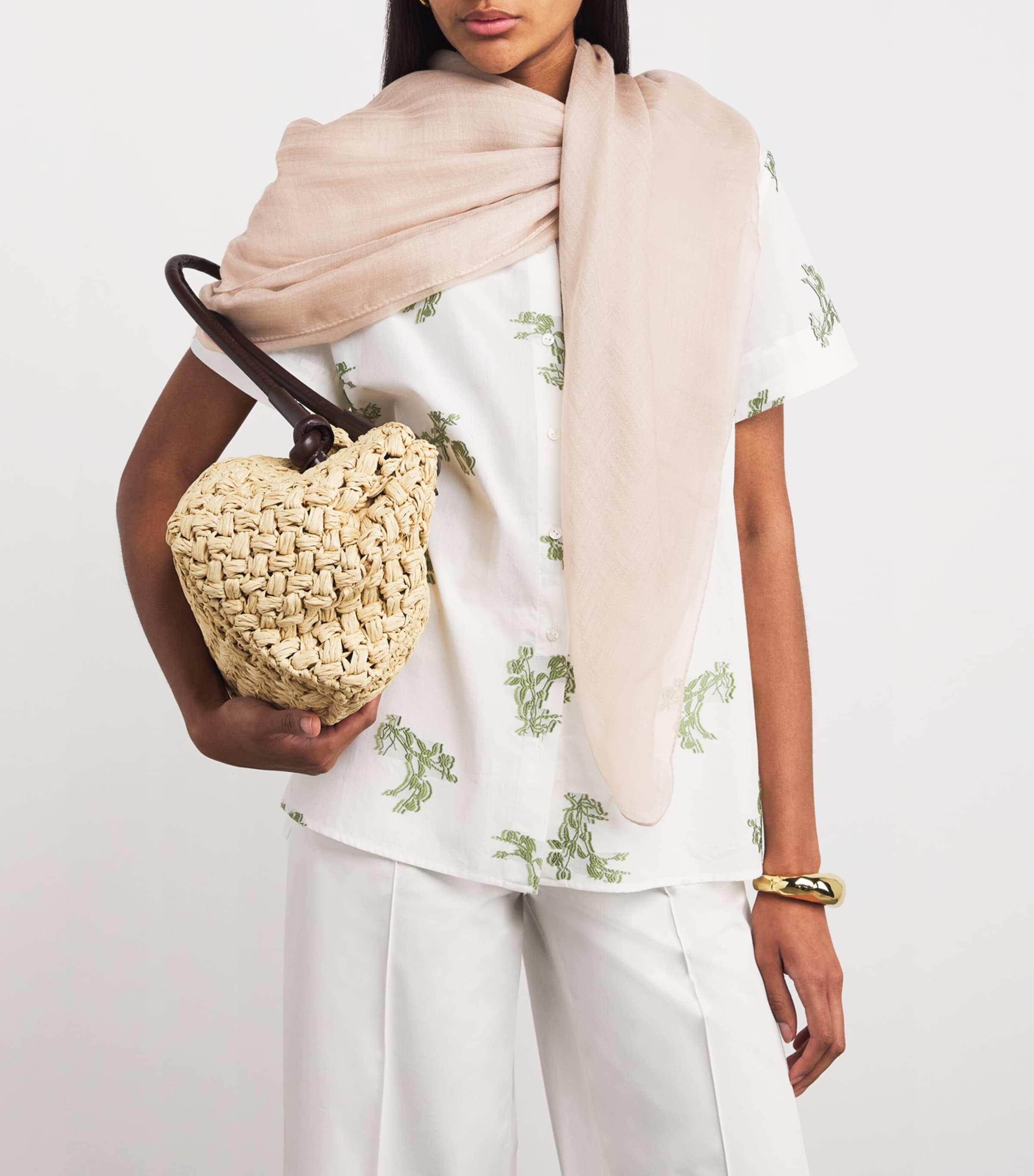 Eleventy cashmere scarf - British product
