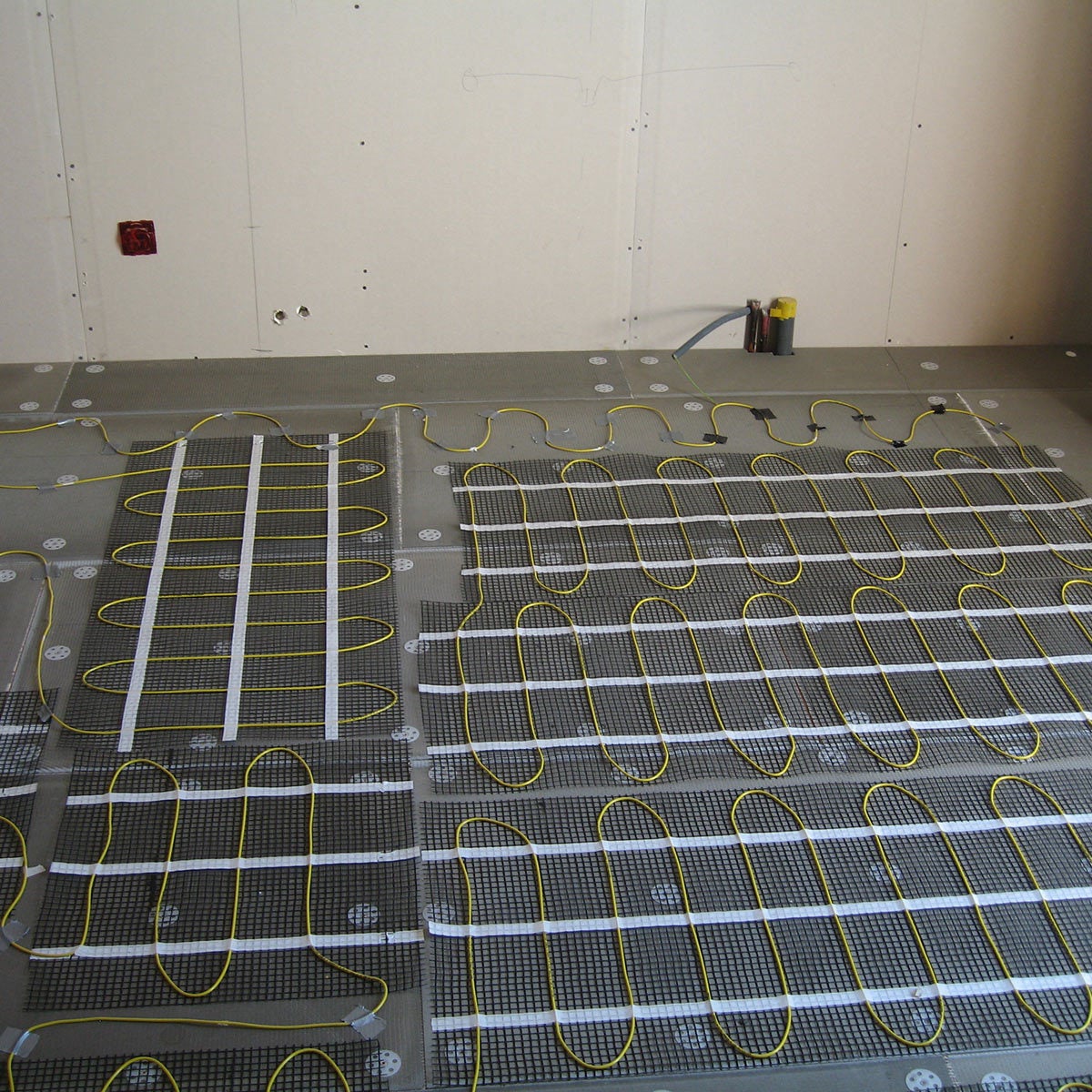 Varme electric underfloor heating cable mat system 2m² (British brand)