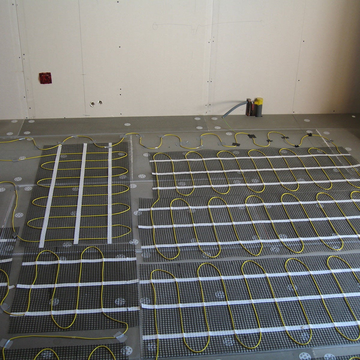 Varme electric underfloor heating mat 8m², UK version