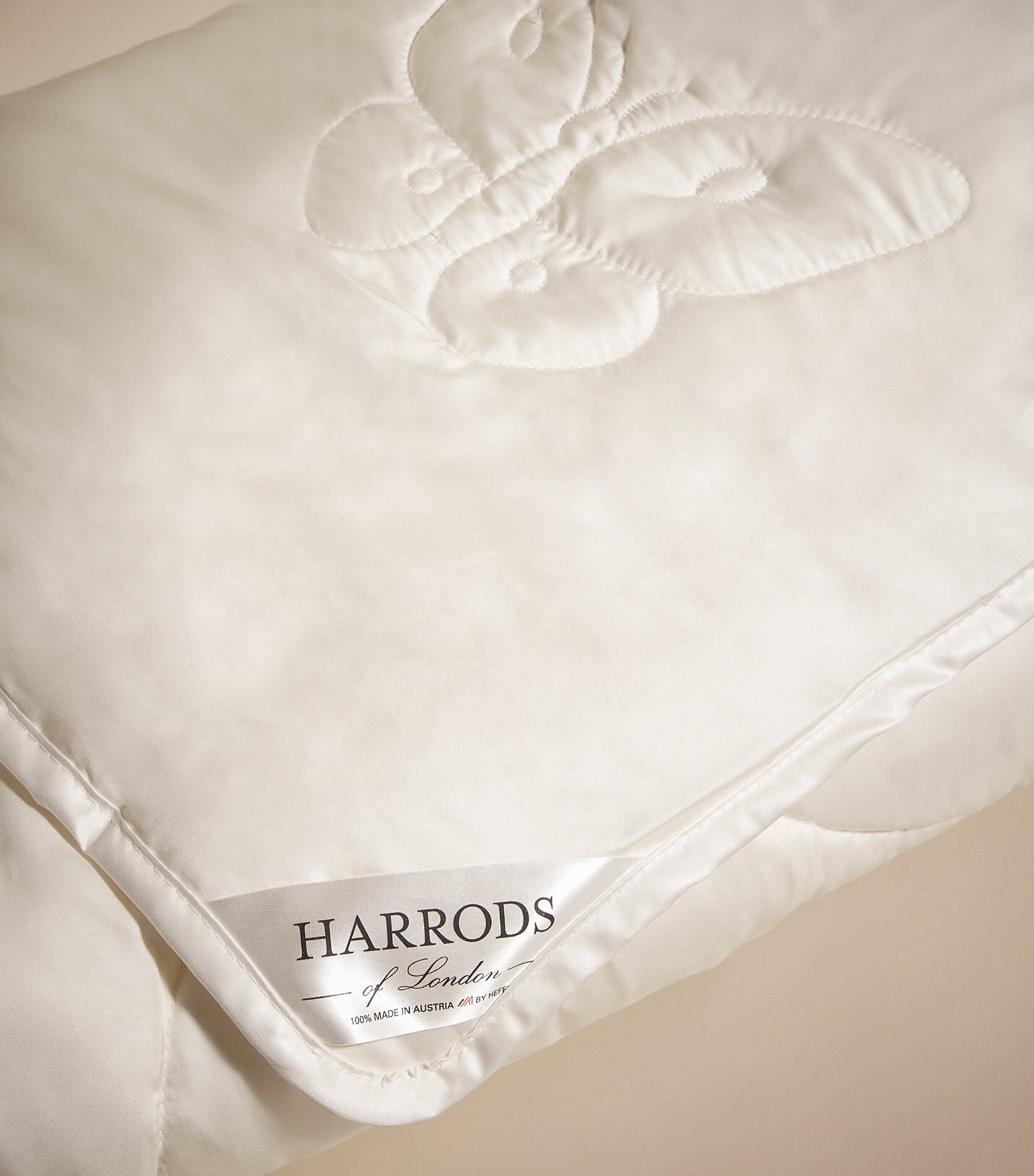 Harrods of London medium-firm silk and wool pillow 50cm x 75cm, UK version