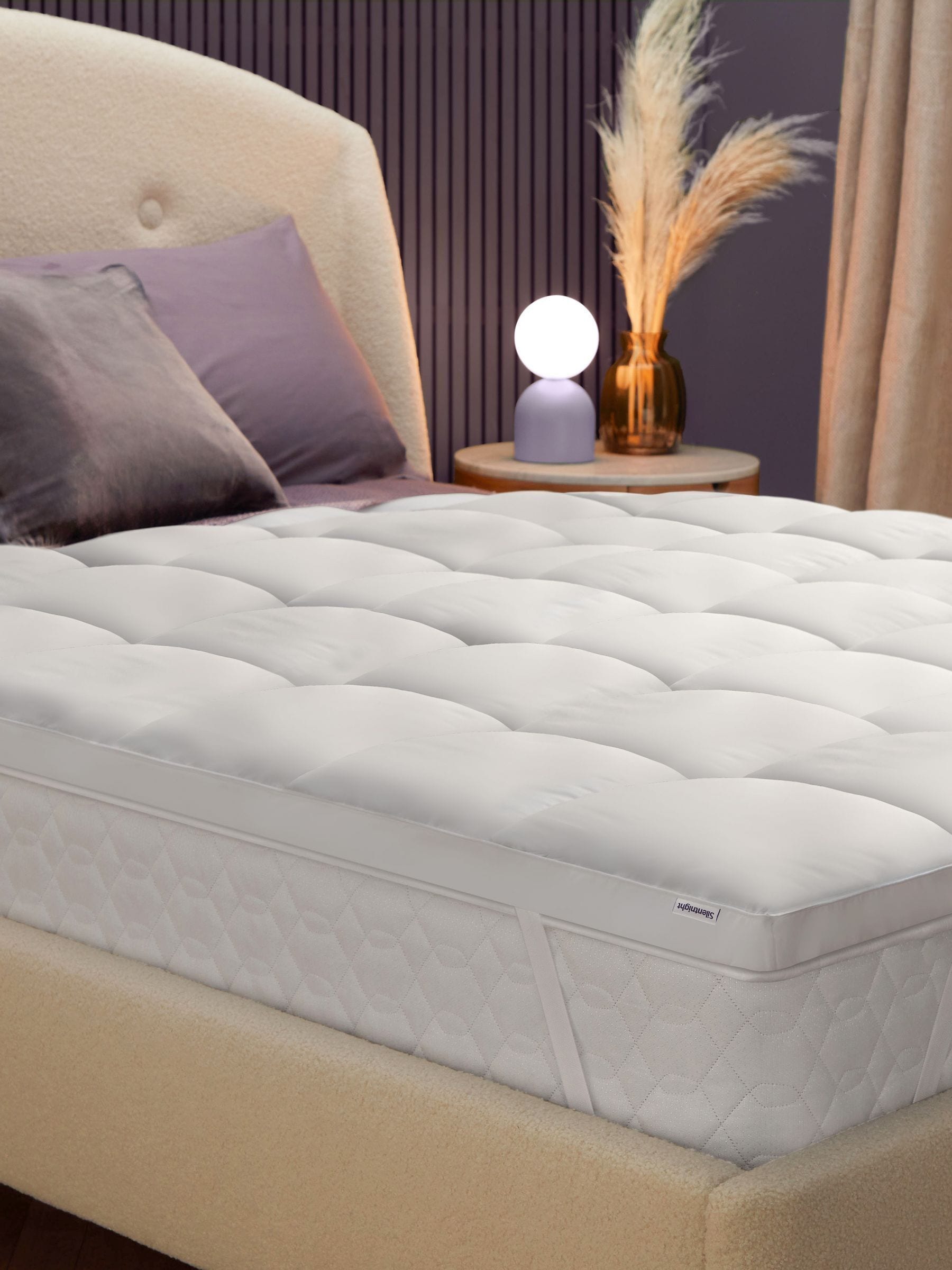 Silentnight White Deep Sleep Ultimate 1000 Extra Deep Mattress Topper