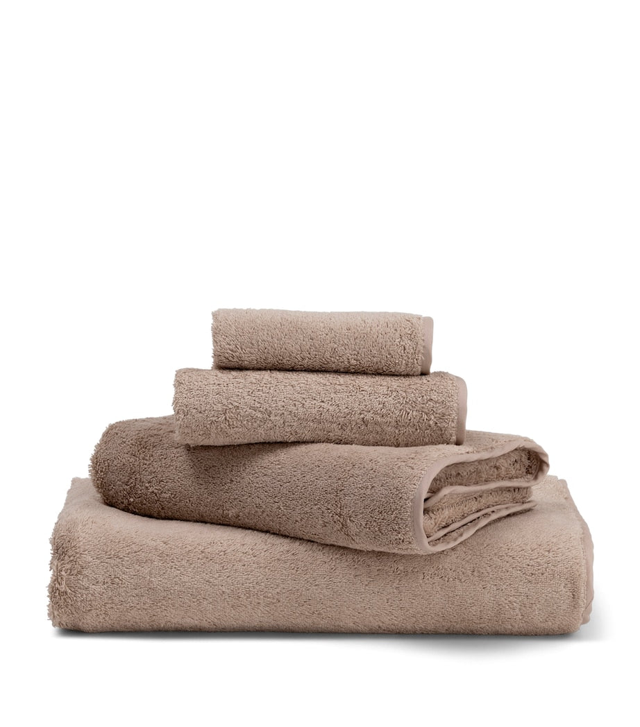 Frette Unito bath towel 60x110cm, UK version