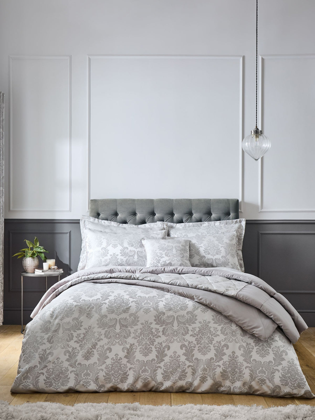 Catherine Lansfield damask jacquard duvet set - British product