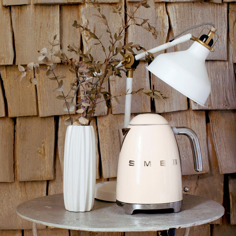 Smeg 50's style retro kettle cream 1.7L (British brand)