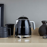 Smeg mini kettle black 0.8L, imported from the UK