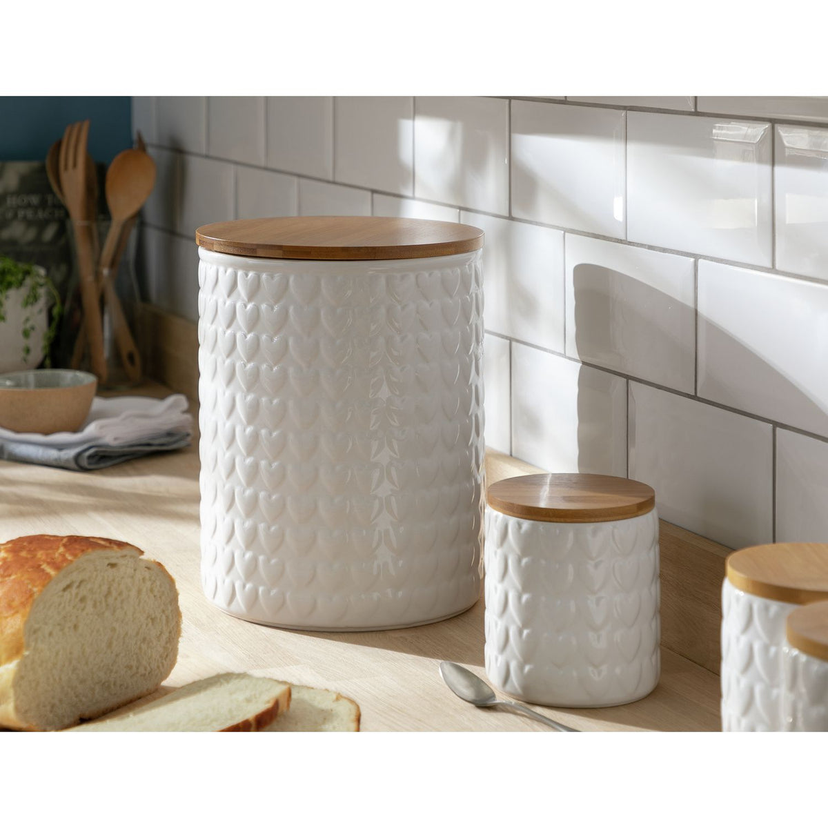 Habitat ceramic bread bin 28x22x22cm, UK version