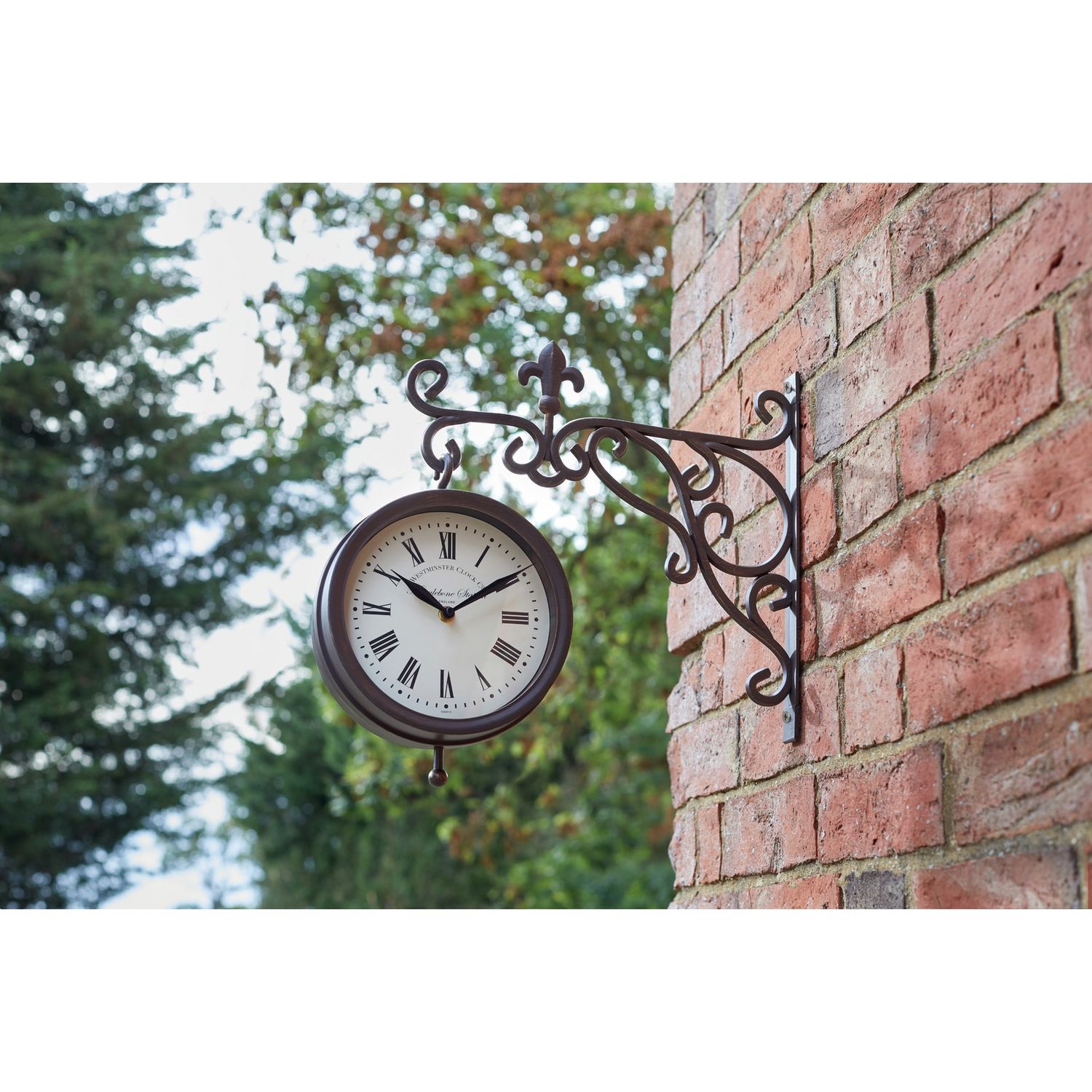 Smart Garden traditional garden wall clock 33x36x9cm (British brand)