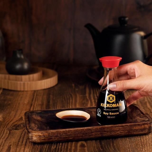 Kikkoman Soy Sauce   150ml GOODS M&S   