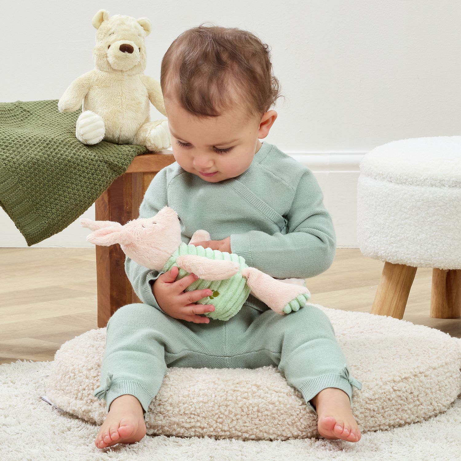 Disney Classic Piglet soft plush toy 20cm (British brand)