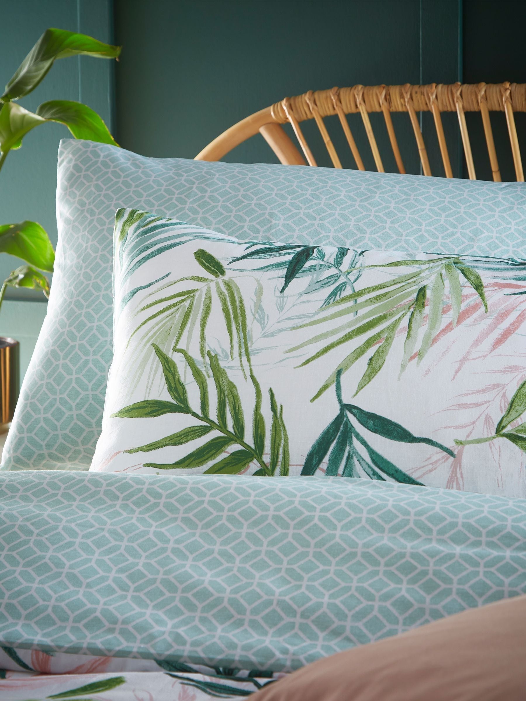 Furn Green Bali Palm reversible duvet cover and pillowcase set - British product