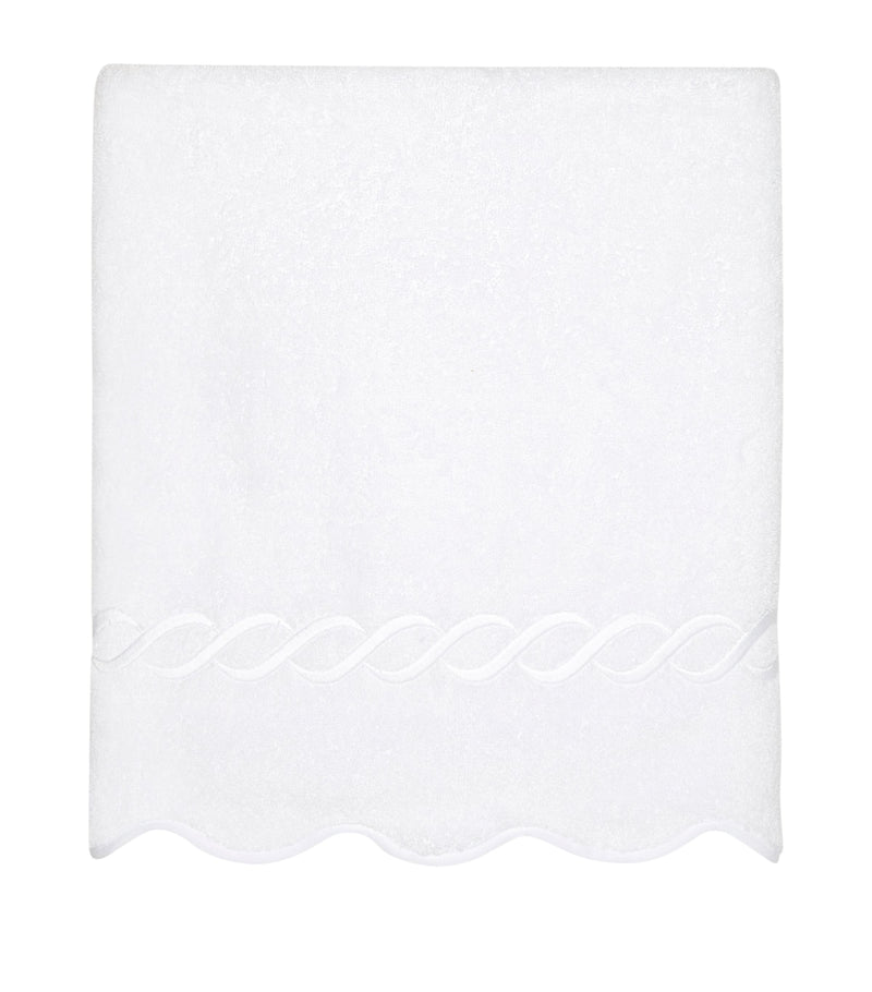 Pratesi cotton bath towel with scalloped edges 75cm x 150cm, imported from the UK