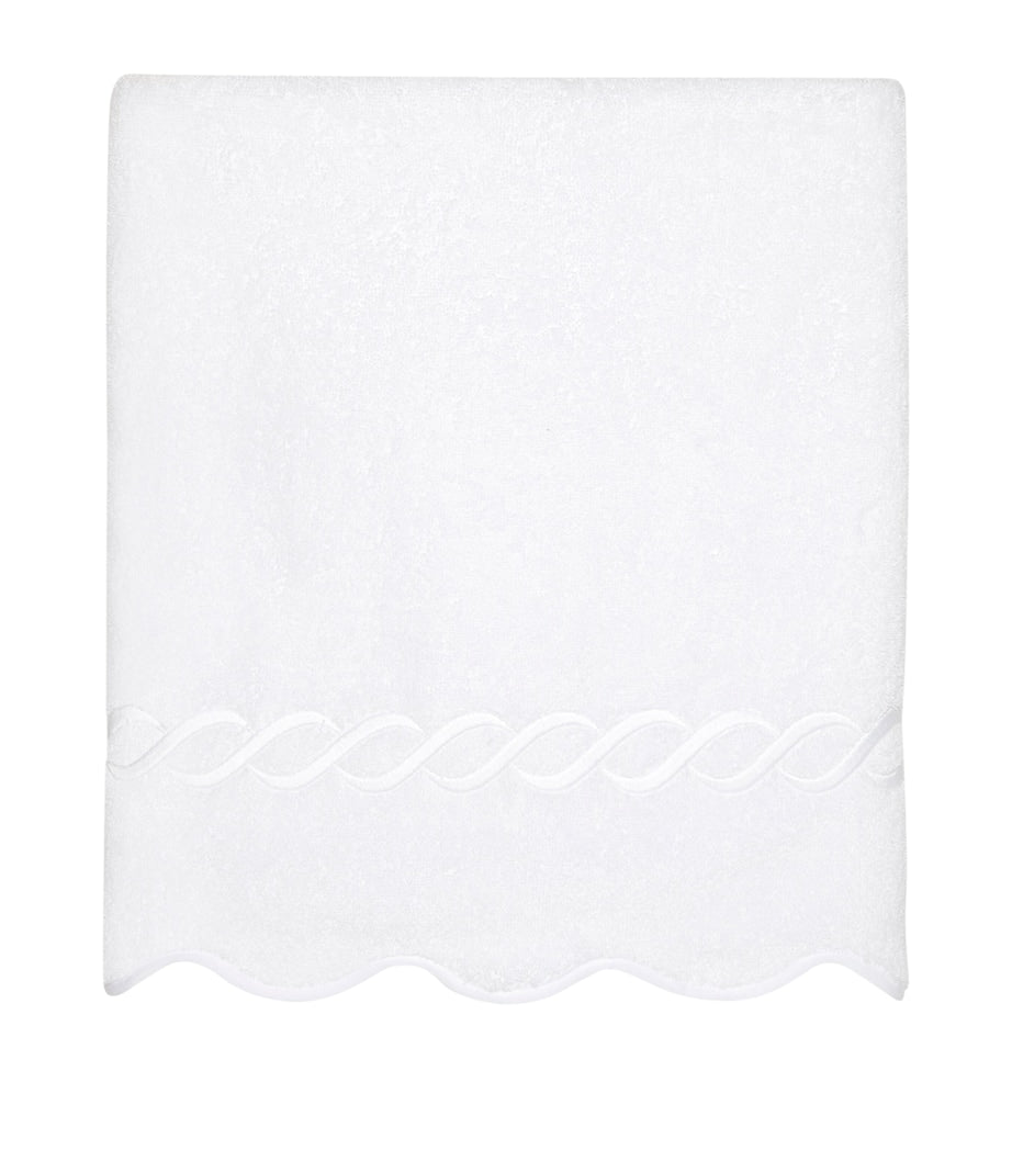 Pratesi cotton bath towel with scalloped edges 75cm x 150cm, imported from the UK