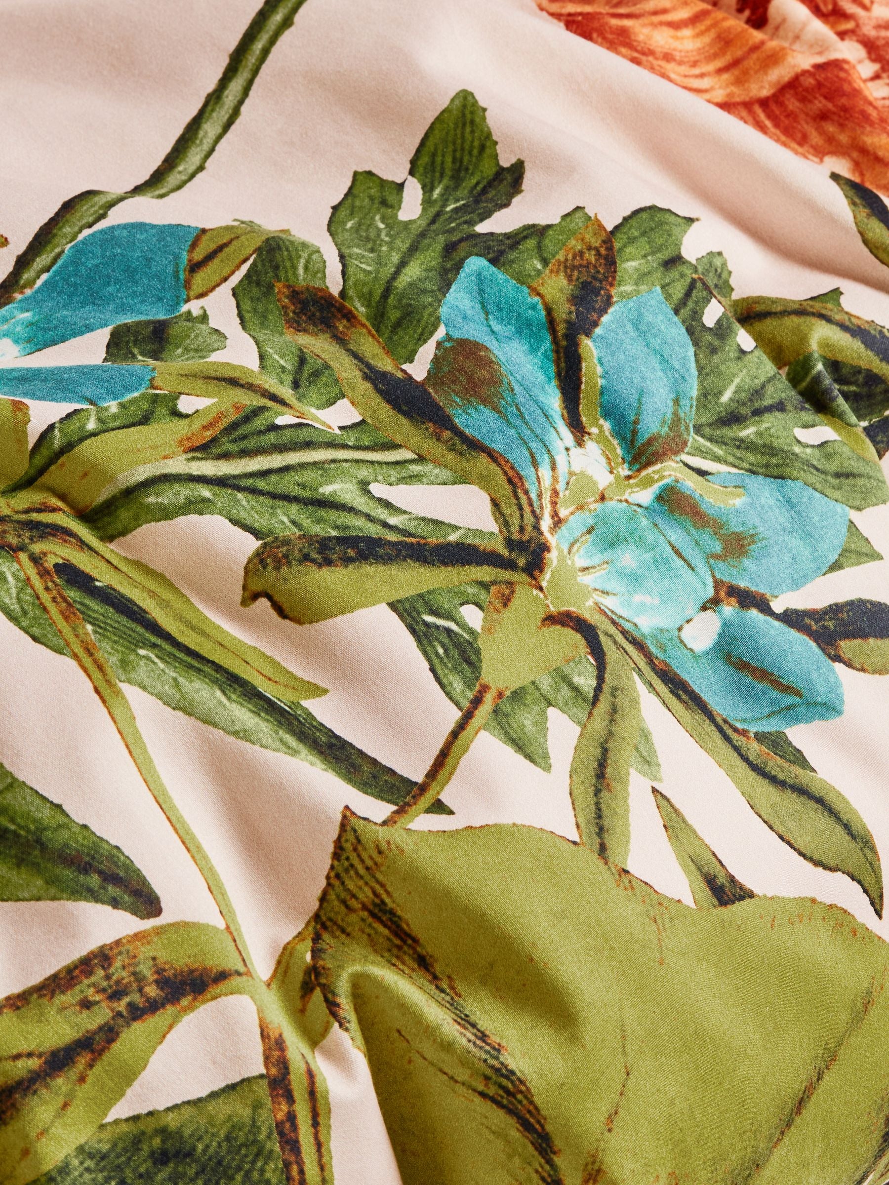 Clarke & Clarke Passiflora duvet set - British product