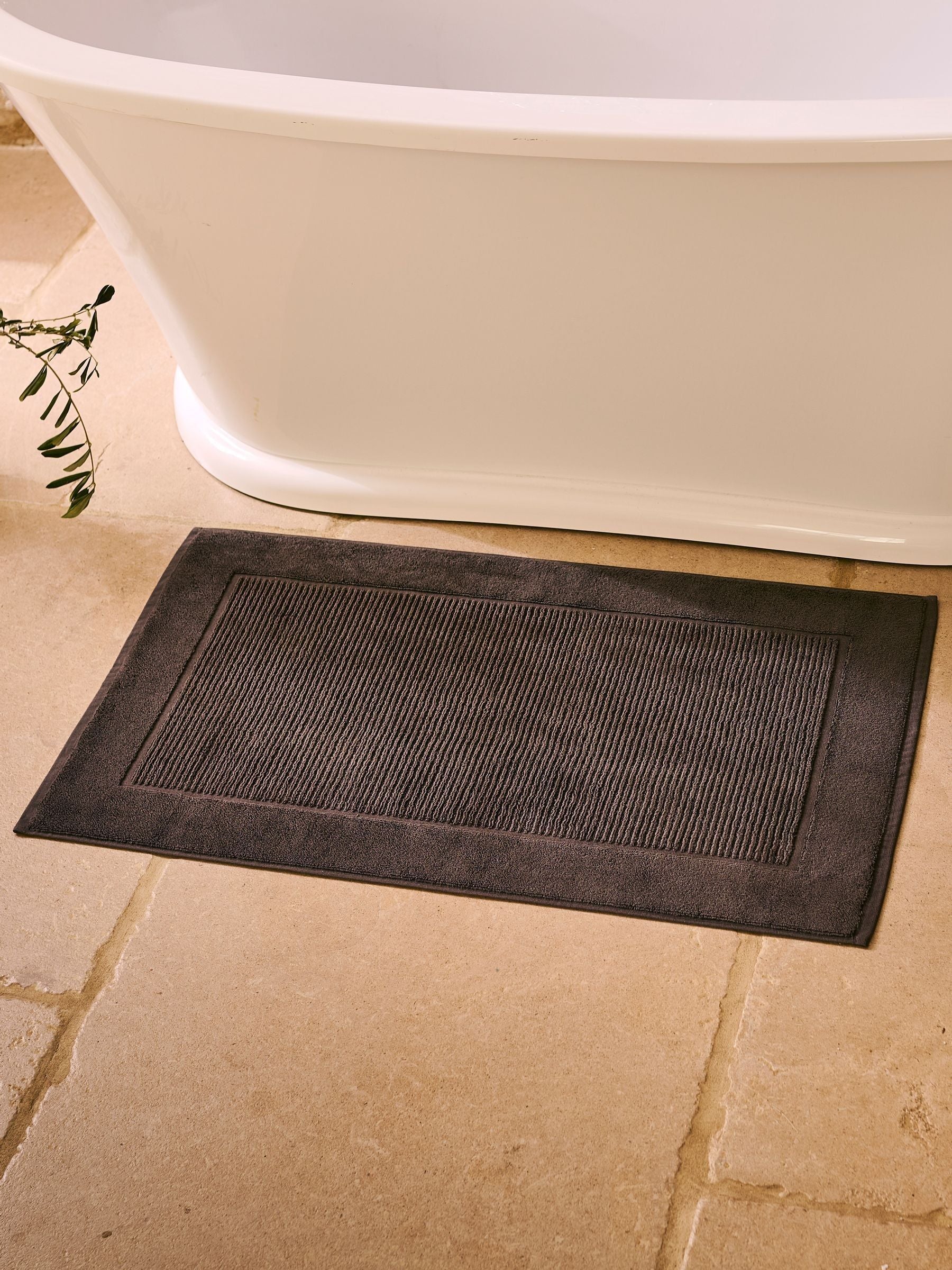 Christy White Supreme Luxury Cotton Bath Mat