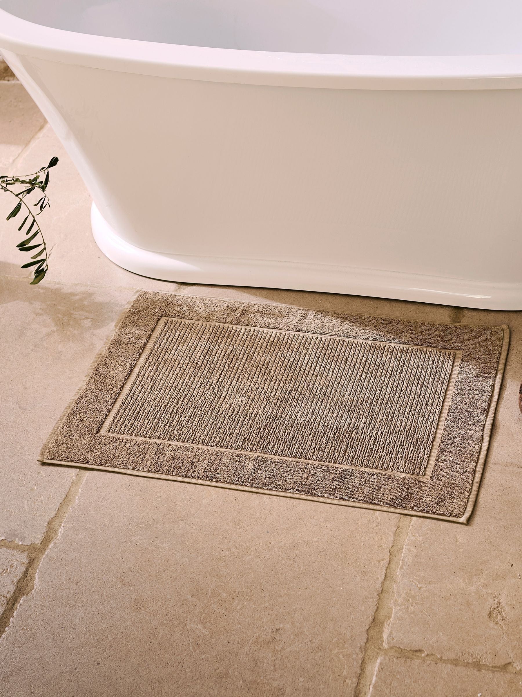 Christy White Supreme Luxury Cotton Bath Mat