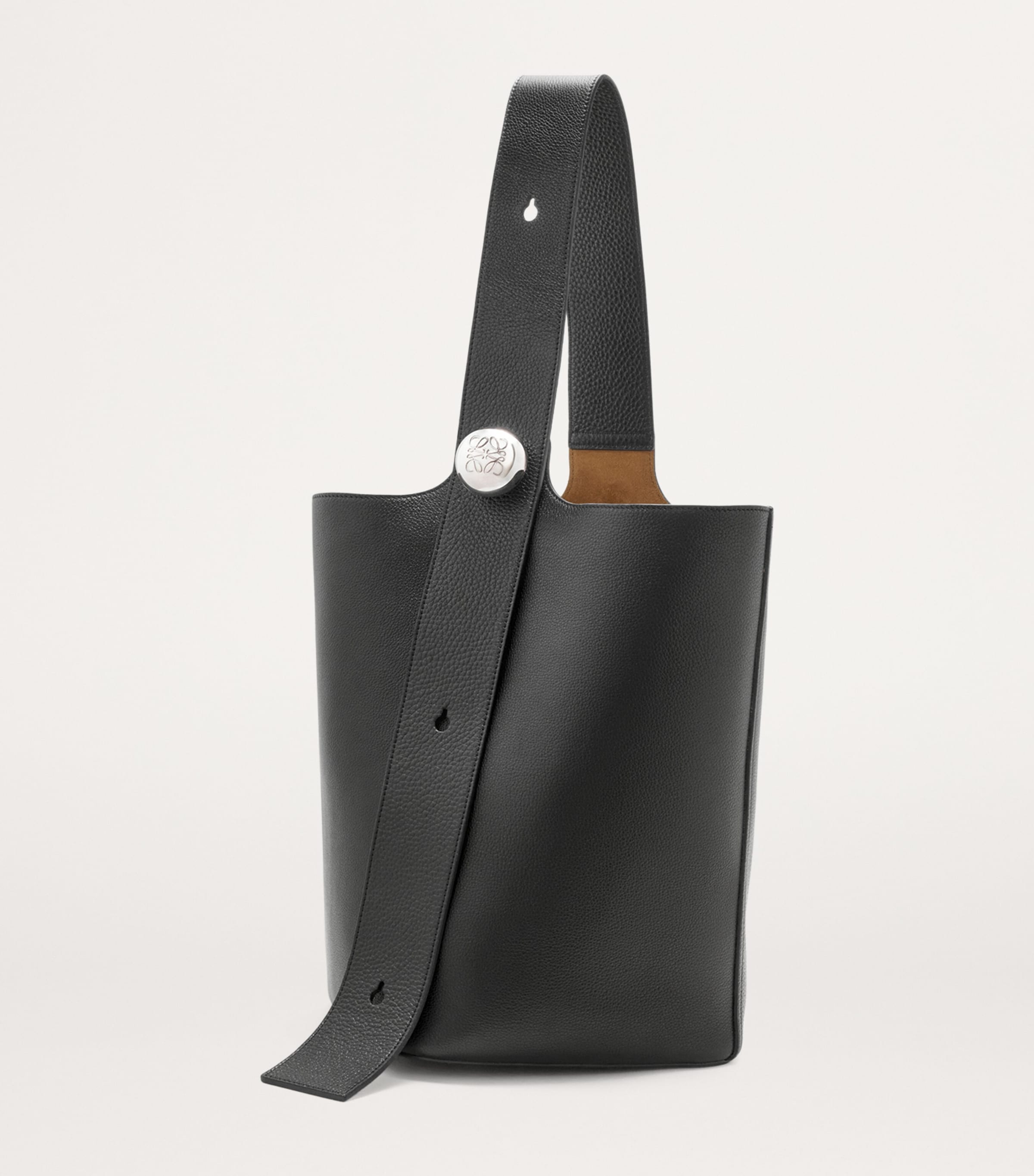 LOEWE Large Leather Pebble Bucket Bag H33cm (British brand)