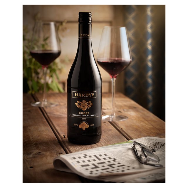 Hardys Crest Cabernet Shiraz Merlot   75cl GOODS M&S   