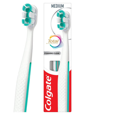 Sainsburys Colgate Total Foaming Clean Medium Manuell tannbørste - Kjøp online på McGrocer