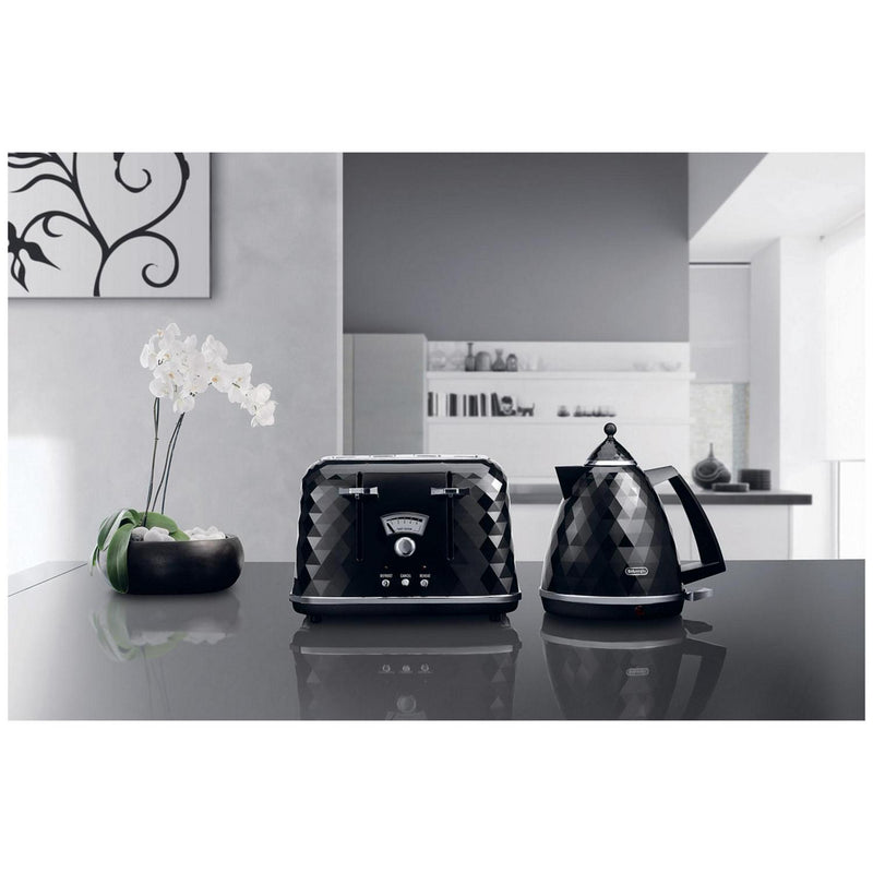 De'Longhi Kettle Brillante Black 1.7 Litre - British product