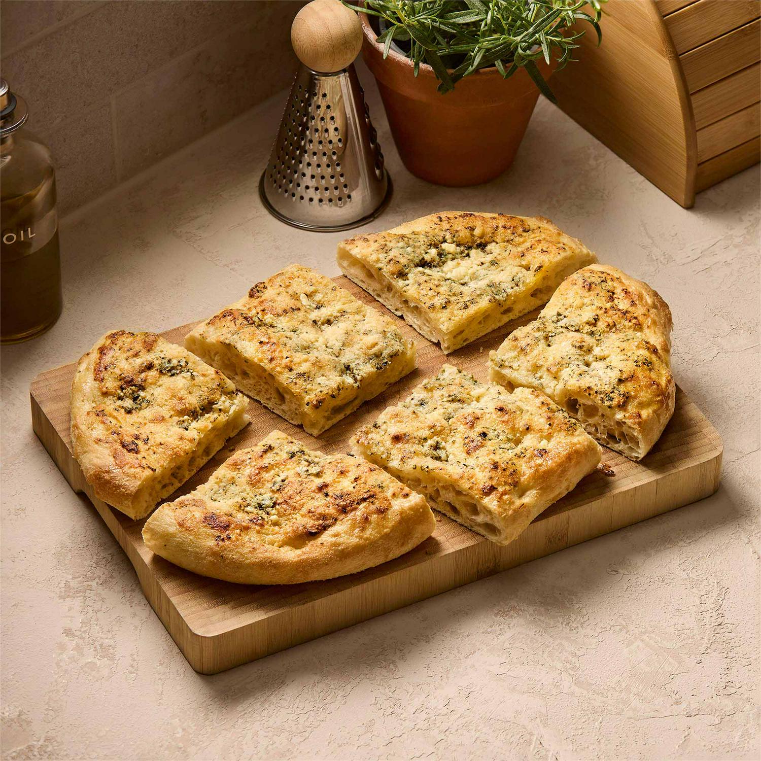 Sainsbury's Garlic Butter & Pecorino Focaccia, Taste the Difference 460g