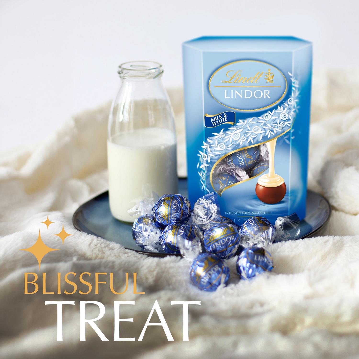 Lindt milk and white chocolate truffles 200g, UK version