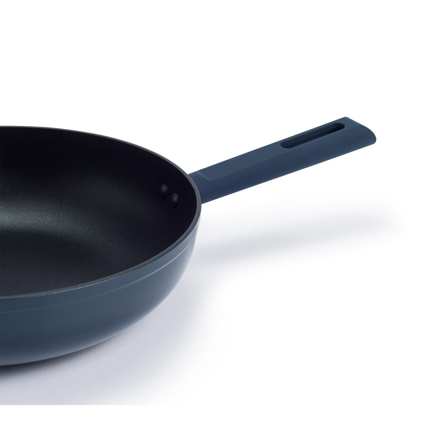 Habitat non stick aluminium wok 28cm, UK version