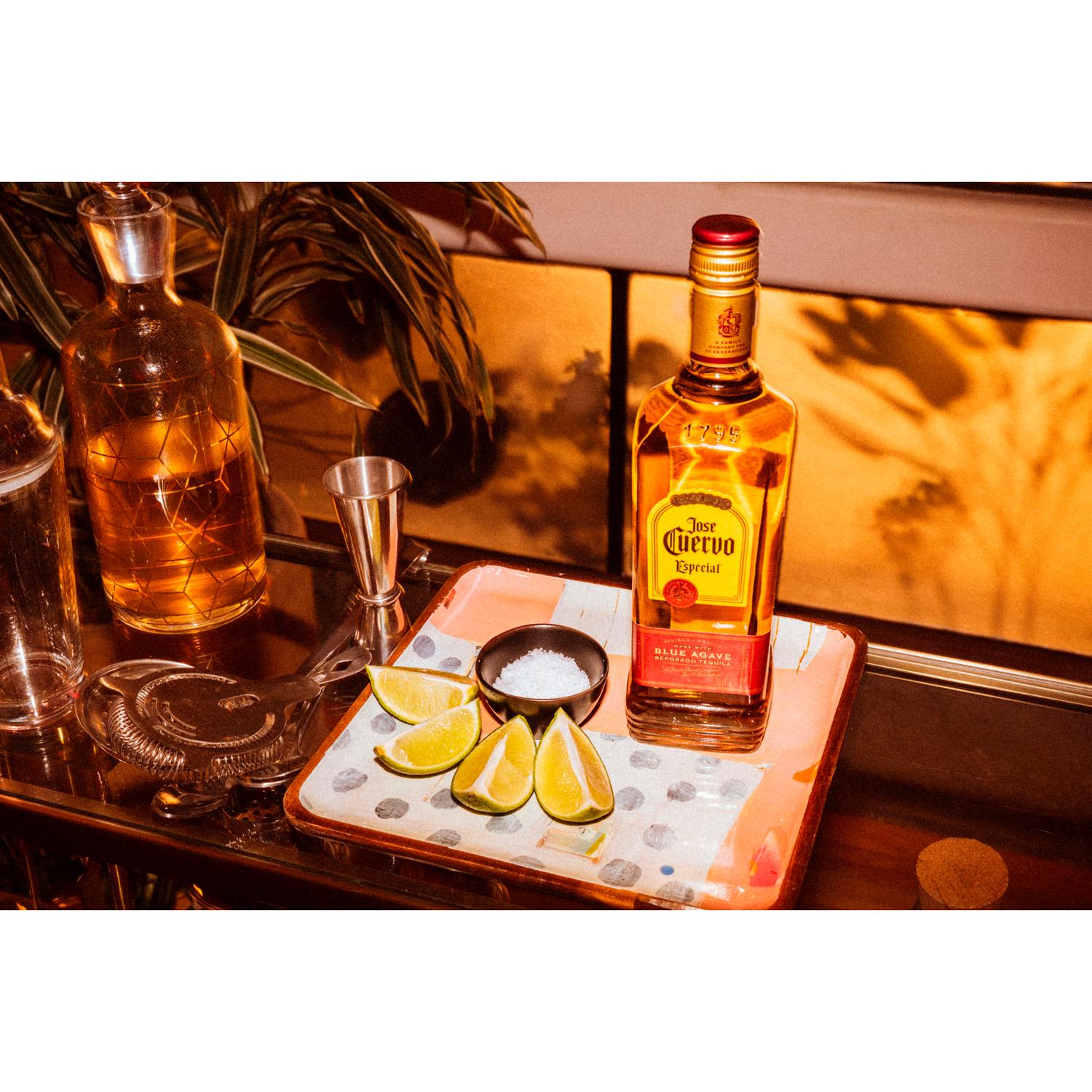 Jose Cuervo Especial Reposado Tequila 70cl, UK version
