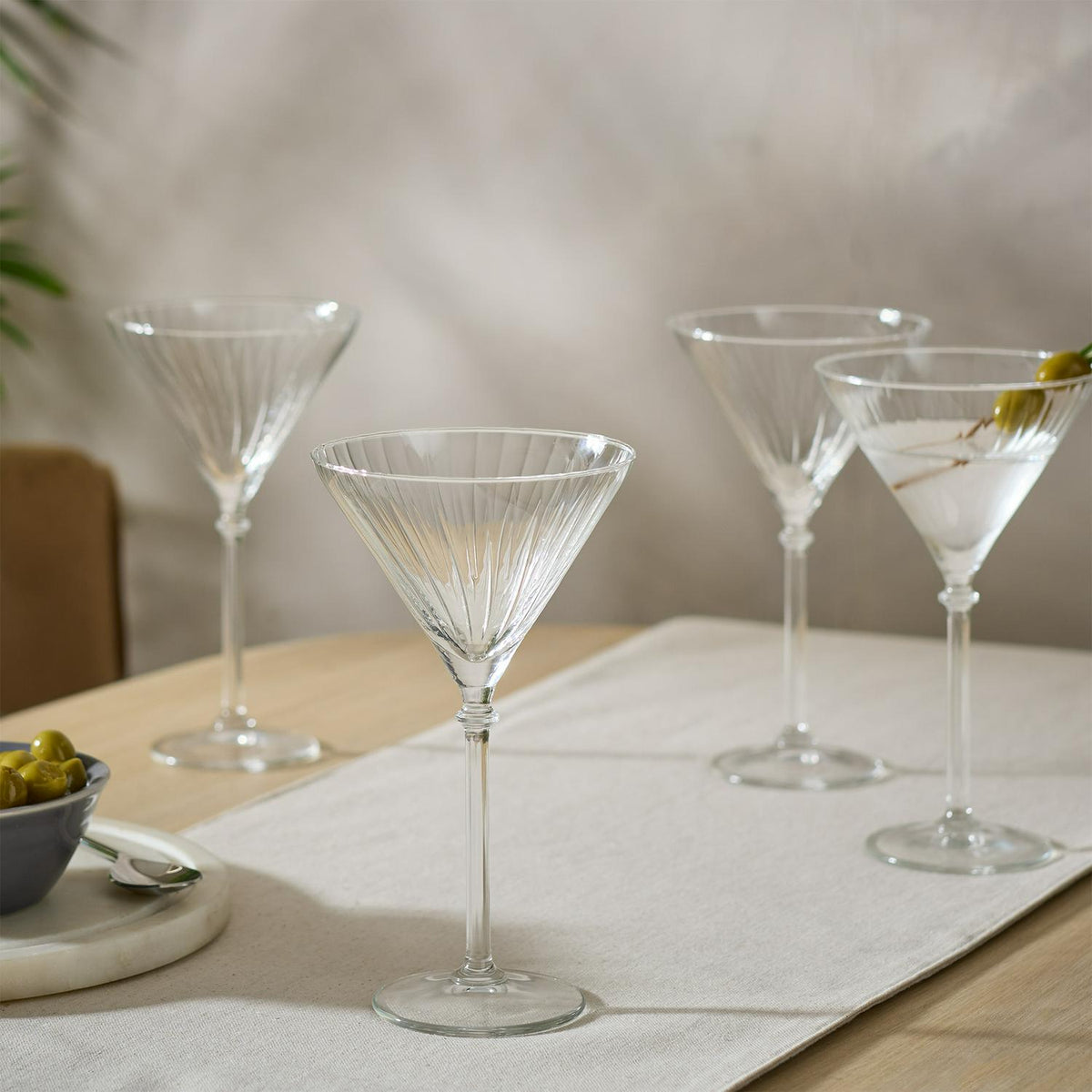 Ribbed Martini Glass with Stem, 225ml Capacity, 18.5cm Height