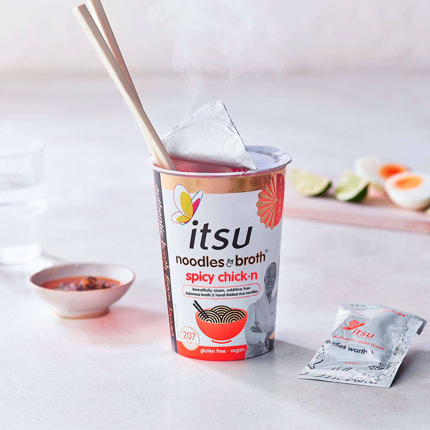 Itsu Spicy Ramen Rice Noodles Pot 64g, UK version