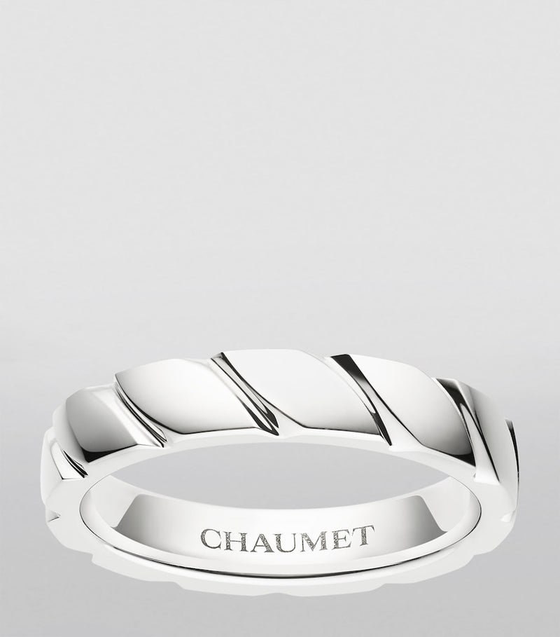 Chaumet Torsade de Chaumet platinum wedding ring, UK version