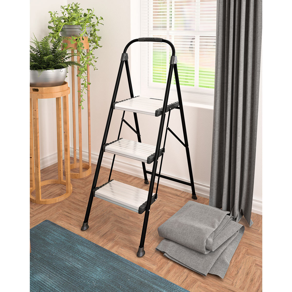 Cosco 3 tread folding step stool silver - British product