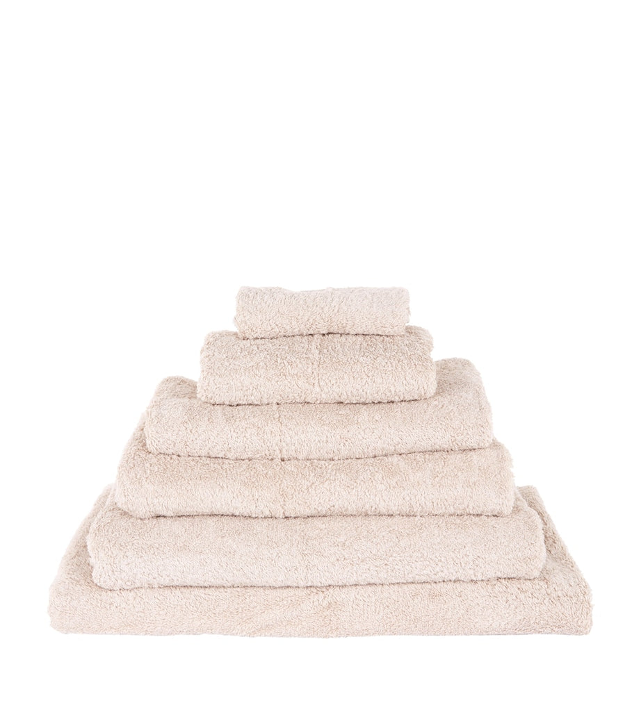 Abyss & Habidecor super pile bath sheet 105x180cm, imported from the UK