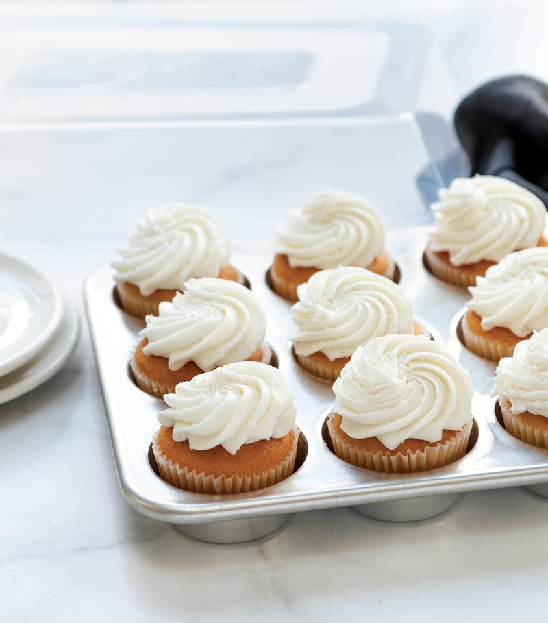 Nordic Ware 12-cup muffin pan with lid, UK version