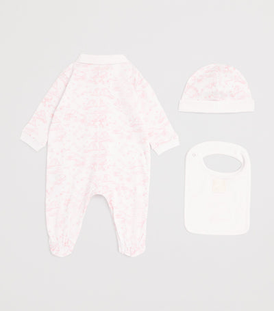 مجموعة ملابس أطفال من Harrods Givenchy Kids قطن الكل في واحد، قبعة ومريلة للأطفال الرضع من 1-18 شهرًا - تسوق عبر الإنترنت من McGrocer
