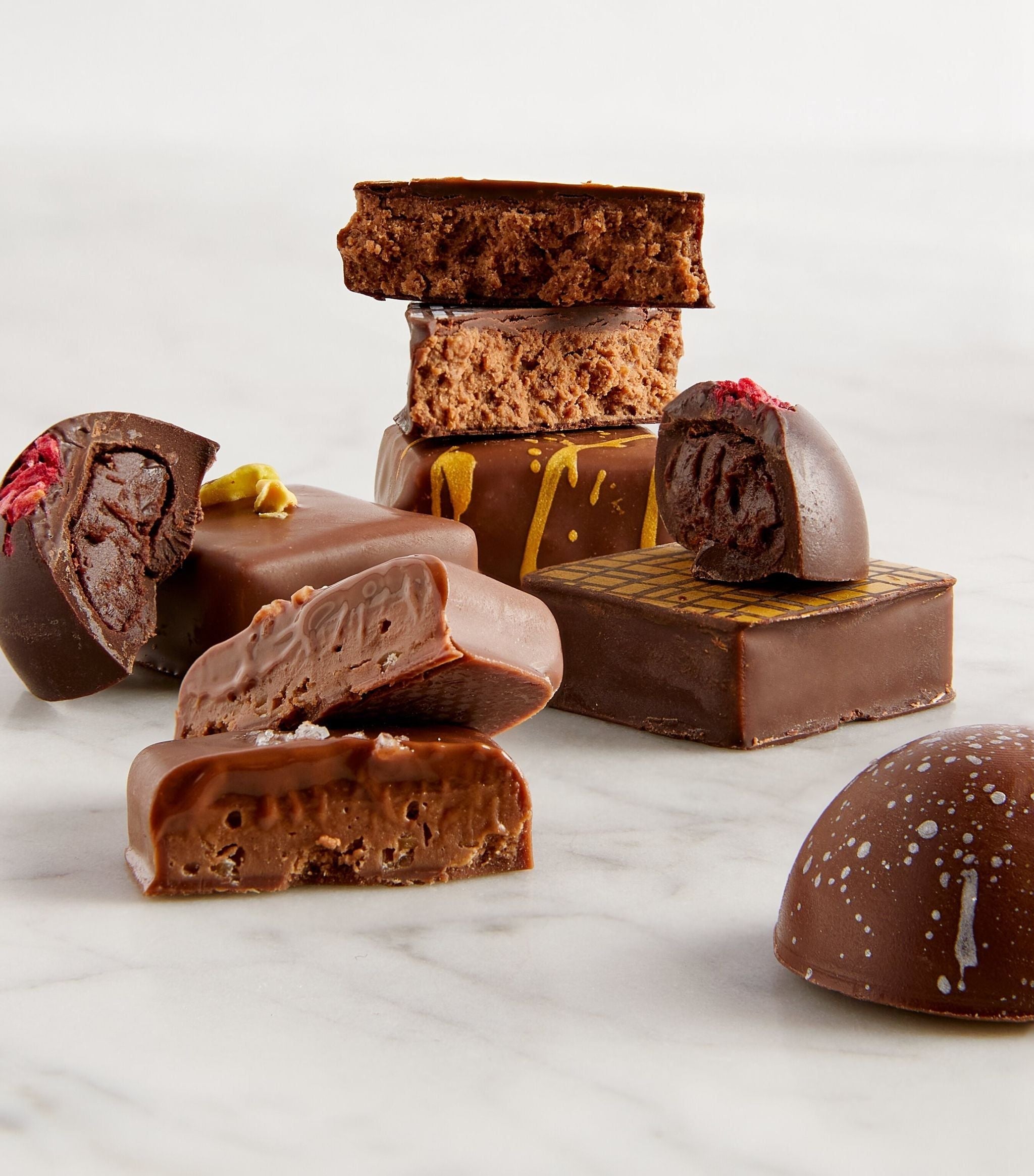 16-Piece Classic Chocolate Collection (130g)