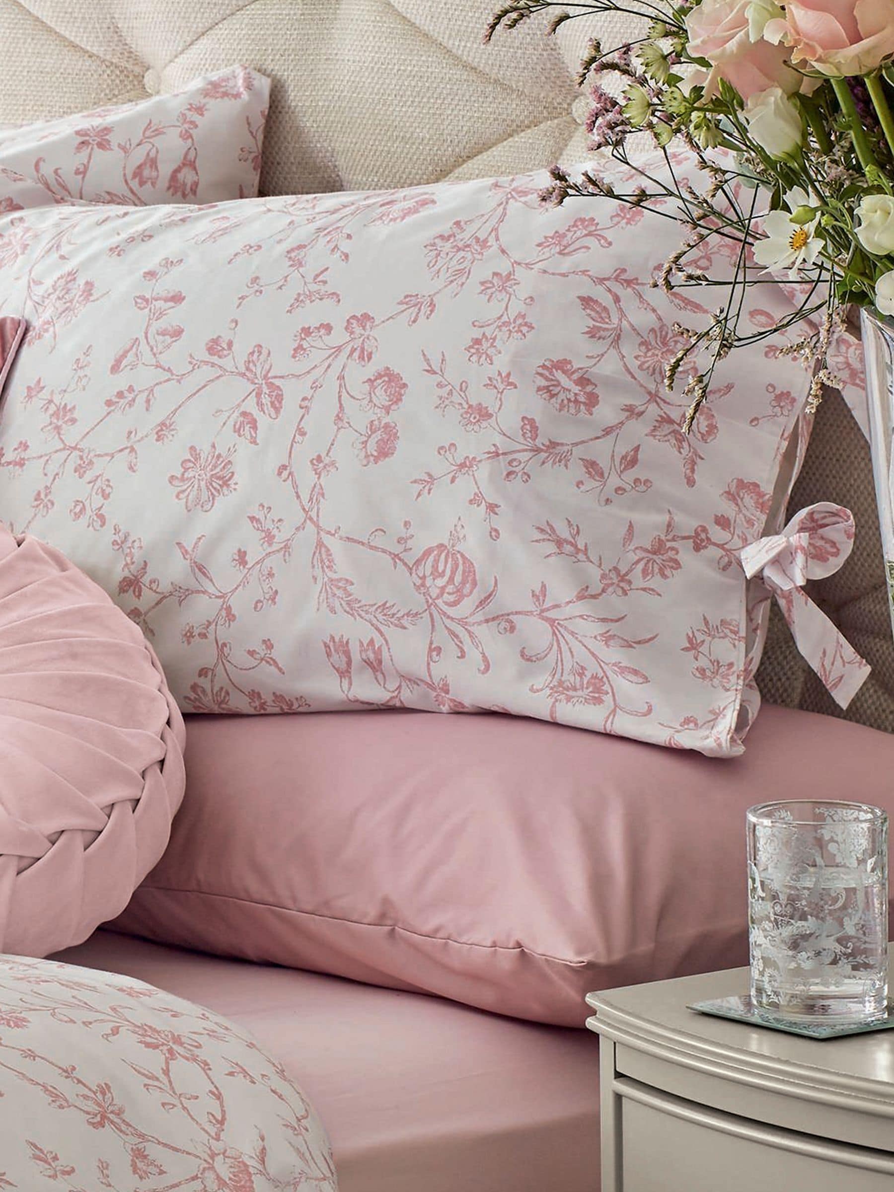 Laura Ashley pink blush Aria duvet cover and pillowcase set, UK version