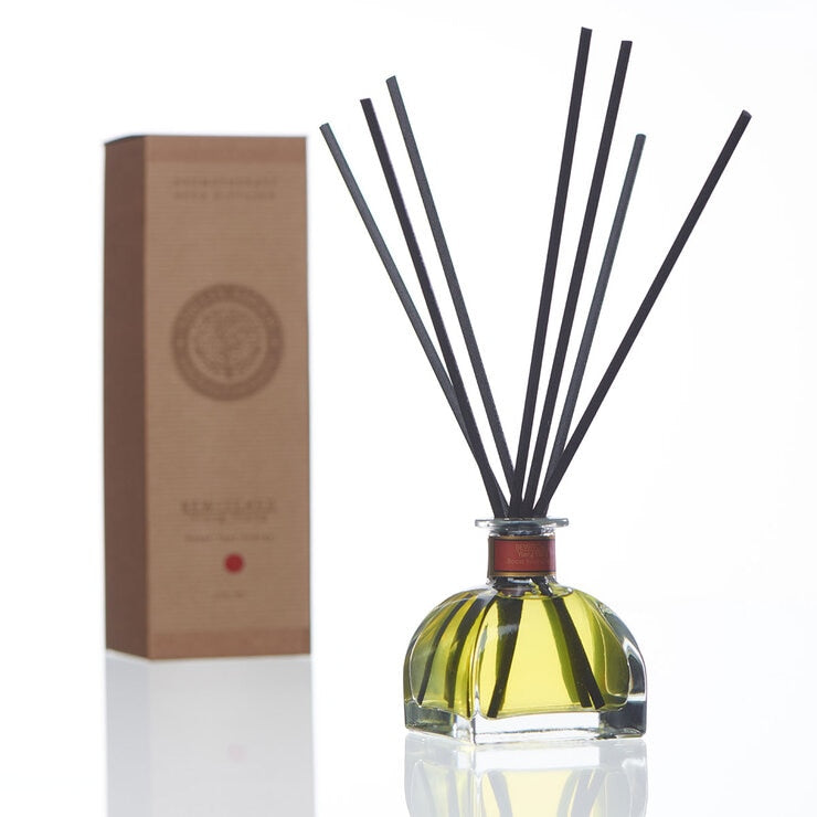 Amelia Amour aromatherapy reed diffuser 100ml, UK version