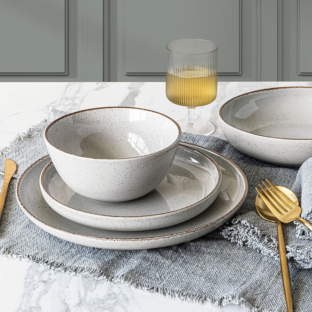 Over & Back stoneware dinnerware set 16-piece light grey (British brand)