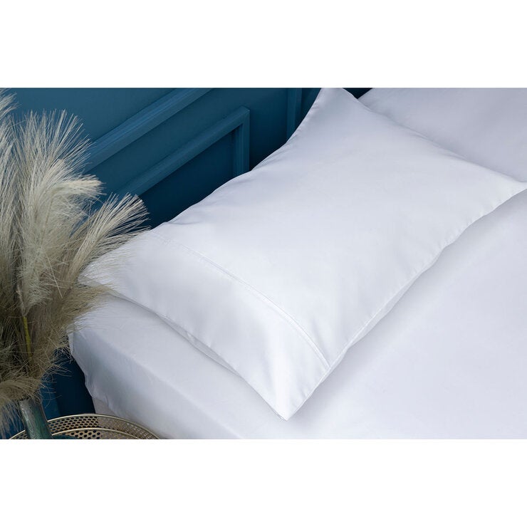 Belledorm 600 thread count cotton sateen white pillowcase pair 50x75cm (British brand)