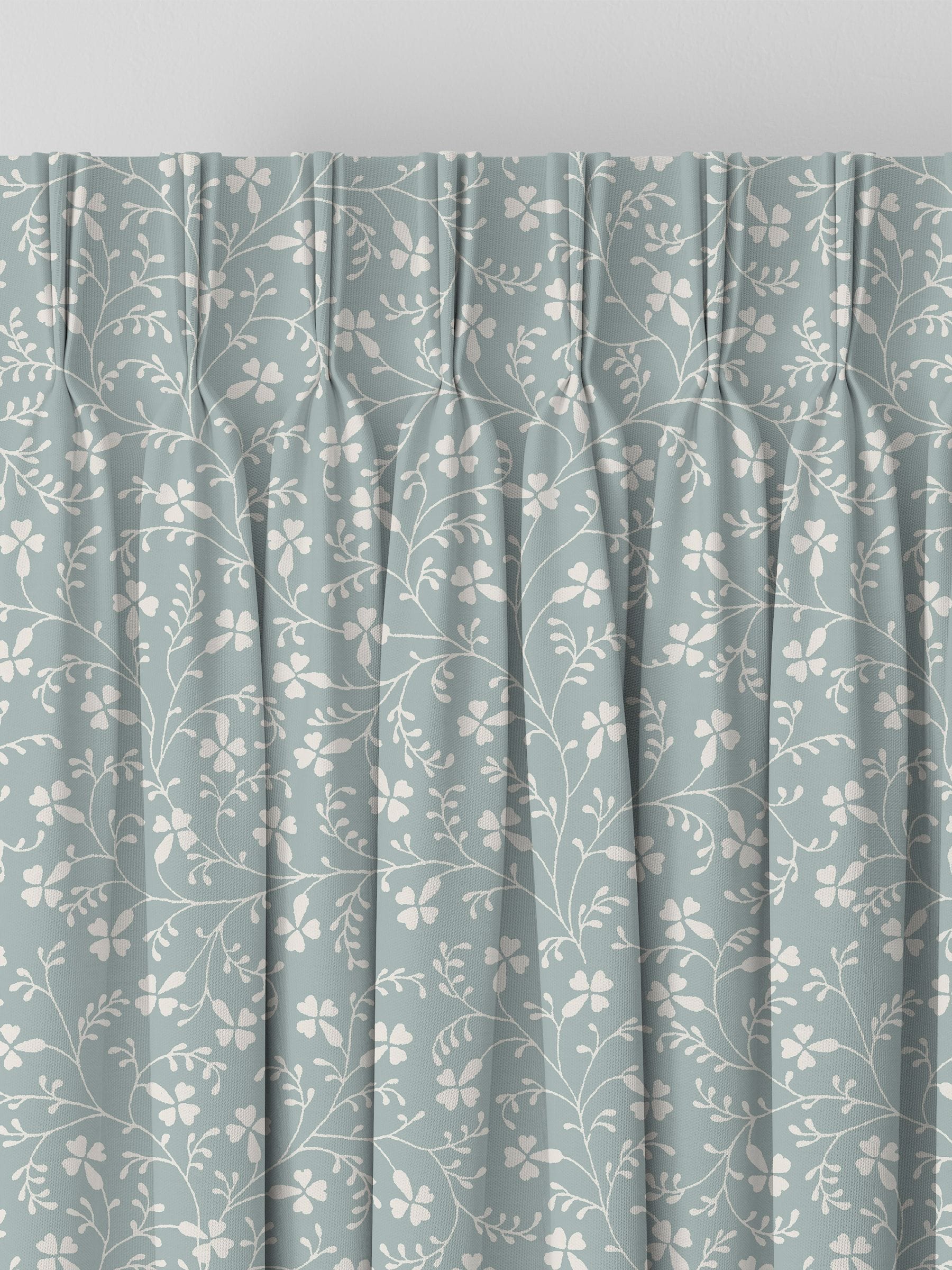 ستائر Laura Ashley duck egg campion مفصلة حسب المقاس - منتج بريطاني