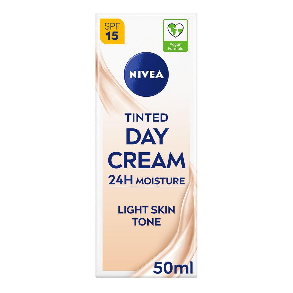 Nivea Tinted Day Cream Moisturiser for Light Skin Tone SPF15 50ml