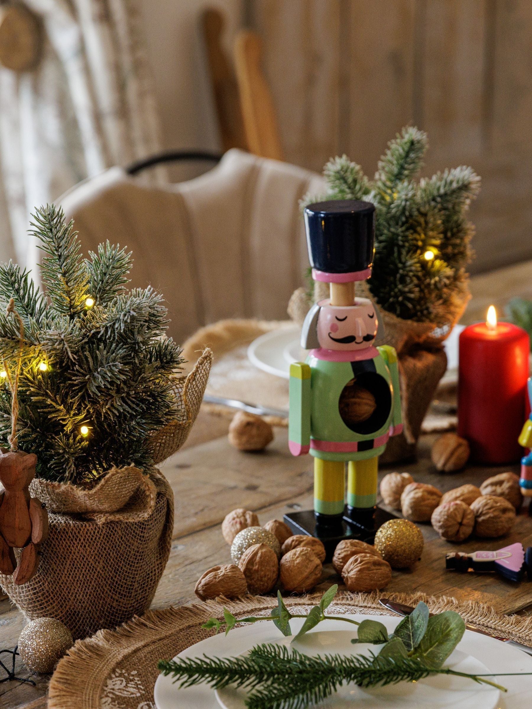 Kitchencraft Green The Nutcracker Collection Wooden Nutcracker